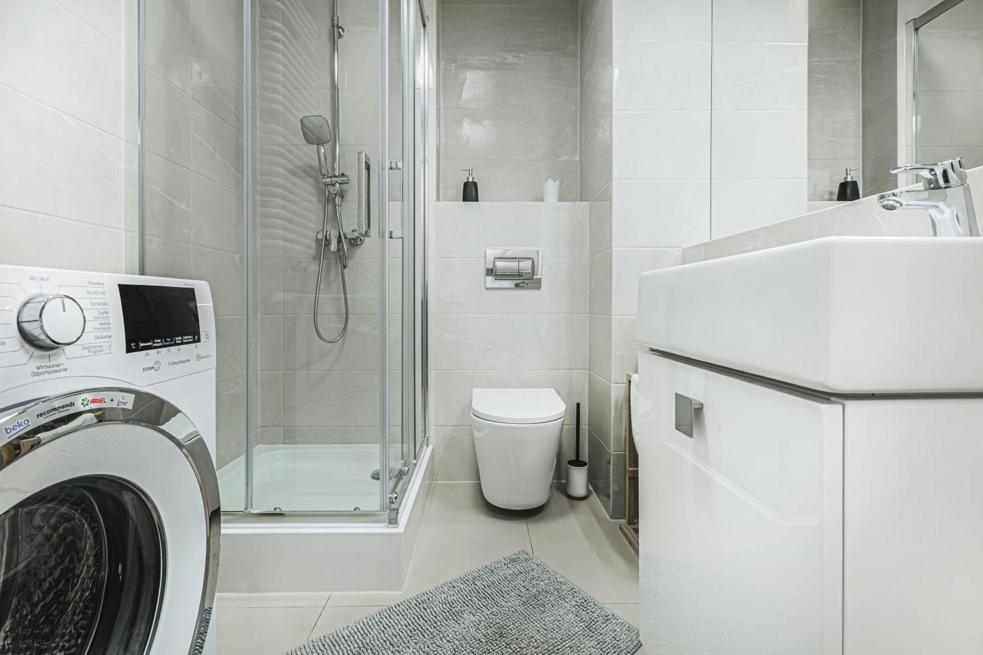 Komfort Z Balkonem W Centrum Wrocław Eksteriør billede
